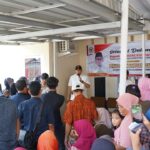 Andre Rosiade Bagikan Sembako dan Paparkan Progres Pembangunan Infrastruktur di Padang