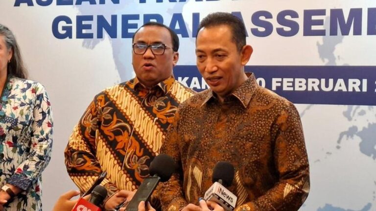 Kapolri Perkuat Desk Ketenagakerjaan Polri untuk Jaga Iklim Usaha dan Pertumbuhan Ekonomi