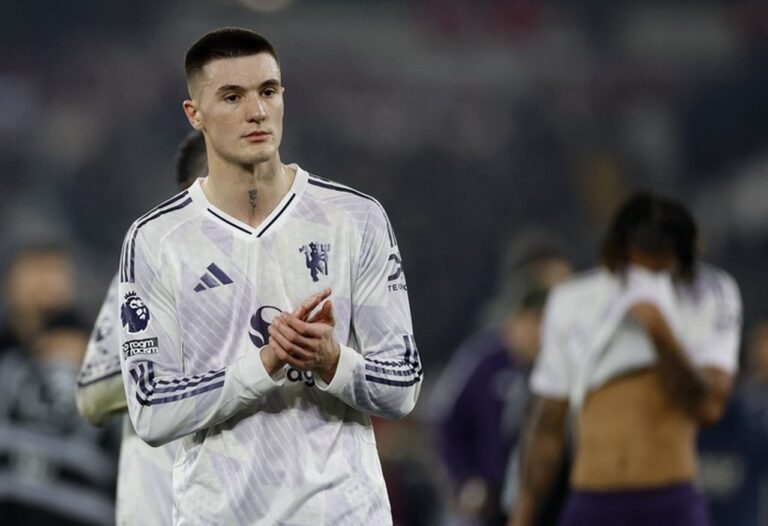 Benjamin Sesko Selamatkan Manchester United dari Kekalahan, Finishingnya Mulai Bersinar