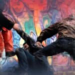 OTK Keroyok Pegawai Ritel Jaksel, Dipicu Mobil Tabrak Motor di Ampera Raya