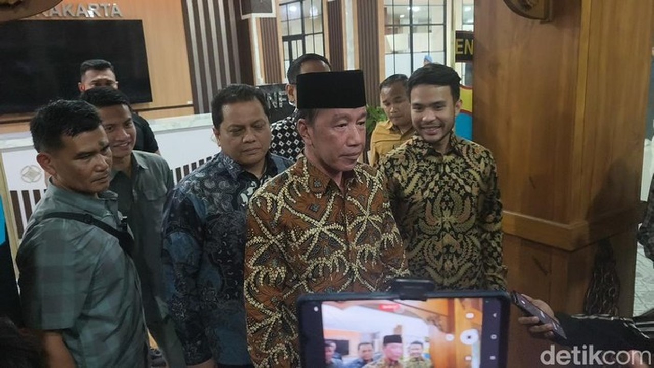 Jokowi Diperiksa 2,5 Jam di Polresta Solo Terkait Tudingan Ijazah Palsu