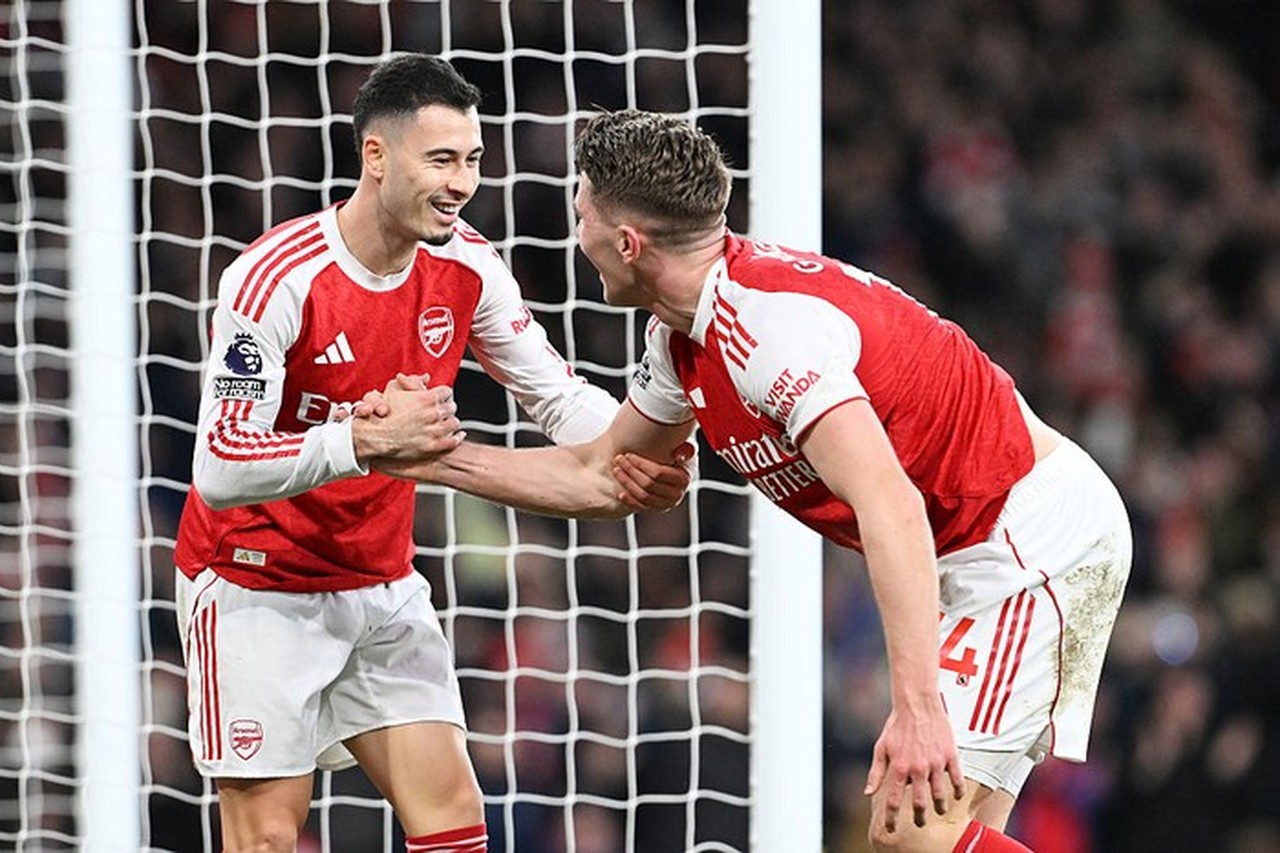 Pep Guardiola Pantau Arsenal, Man City Berharap Ada Kesalahan di Papan Atas Liga Inggris