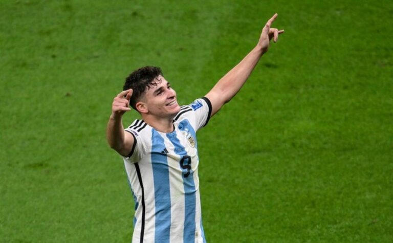 Julian Alvarez, Satu-satunya Pemain Argentina Tanpa Tato: Prinsip Sejak Dulu