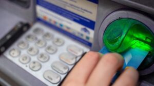 Dua Perampok ATM Canggih Diringkus di Jakarta, Raup Ratusan Juta dari Korban