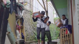 BRI Peduli Turun Tangan Salurkan Bantuan dan Trauma Healing untuk Korban Bencana Cisarua