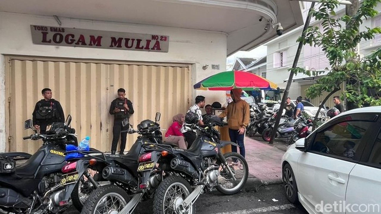 Emak-emak di Makassar Bakar Toko Emas Pakai Molotov Setelah Pura-pura Berbelanja