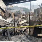 Api Sisa Kebakaran Gudang Dekorasi di Tangsel Kembali Menyala, Damkar Lakukan Pendinginan Ulang