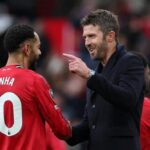 MU Kalahkan Fulham 3-2: Michael Carrick Samai Rekor Ruben Amorim, Bruno Fernandes Cetak Sejarah