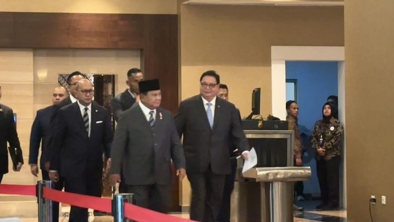 Prabowo Subianto Hadiri Indonesia Economic Outlook 2026, Bahas Perekonomian Nasional
