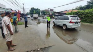 Jalan Berlubang di Tangerang Renggut Nyawa Siswi SMA Terlindas Truk Molen