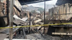 Kebakaran Gudang Dekorasi di Cipadu Tangsel: Api Ludeskan Ruko Tekstil, Kerugian Rp 7 Miliar