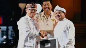 Bupati Sumedang Dony Ahmad Munir Resmi Bergabung dengan Partai Gerindra, Sekjen Sugiono Beri Pesan Pembangunan