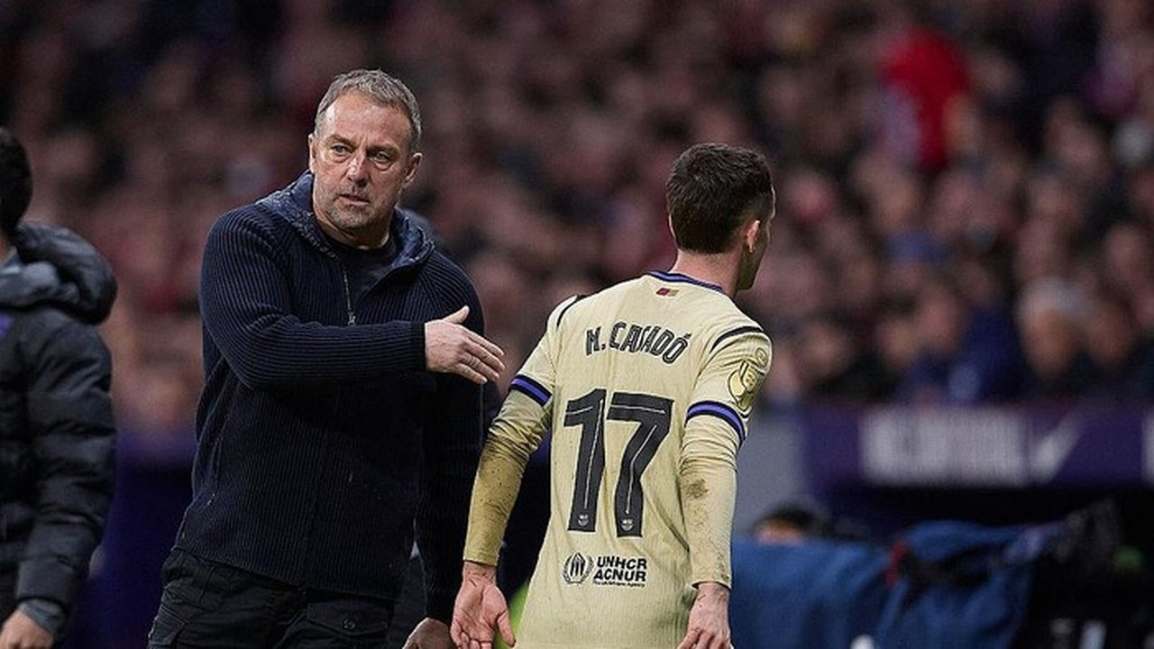 Usai Dibantai Atletico 0-4, Hansi Flick dan Pemain Barcelona Gelar Diskusi Panas