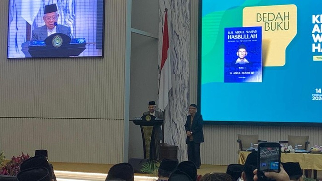 Ma’ruf Amin: Kiai Wahab Hasbullah Ulama Visioner, Punya Kecintaan Mendalam pada Negara Ma’ruf Amin: Kiai Wahab Hasbullah Ulama Visioner, Punya Kecintaan Mendalam pada Negara