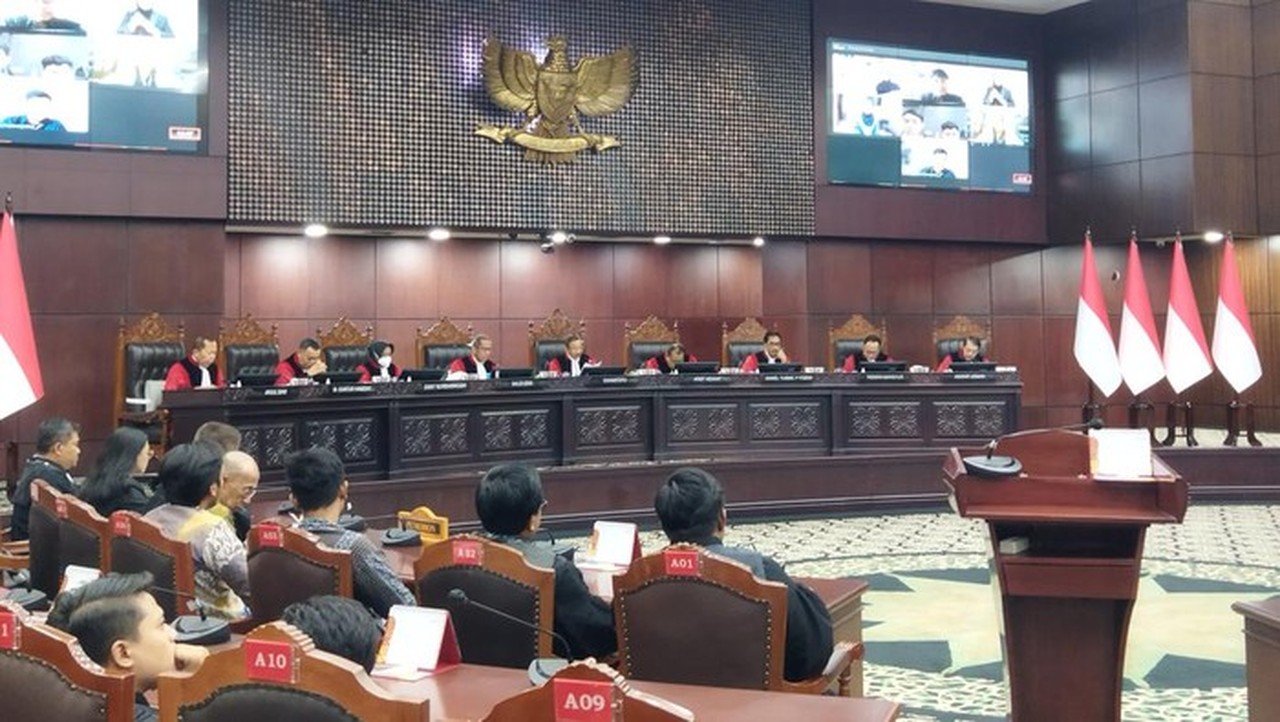 Mahkamah Konstitusi Tolak Gugatan Nikah Beda Agama, Keinginan Anugrah Kandas Mahkamah Konstitusi Tolak Gugatan Nikah Beda Agama, Keinginan Anugrah Kandas