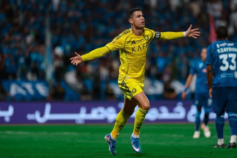Cristiano Ronaldo Kembali Cetak Gol, Al Nassr Taklukkan Al Fateh 2-0