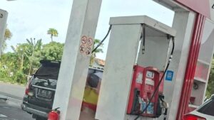 Mobil Dinas Tuban Diduga Ganti Pelat Hitam untuk Isi Pertalite, Pejabat Buka Suara