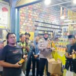 Jelang Ramadan, Polisi Megamendung Sita 50 Botol Miras Ilegal di Puncak Bogor