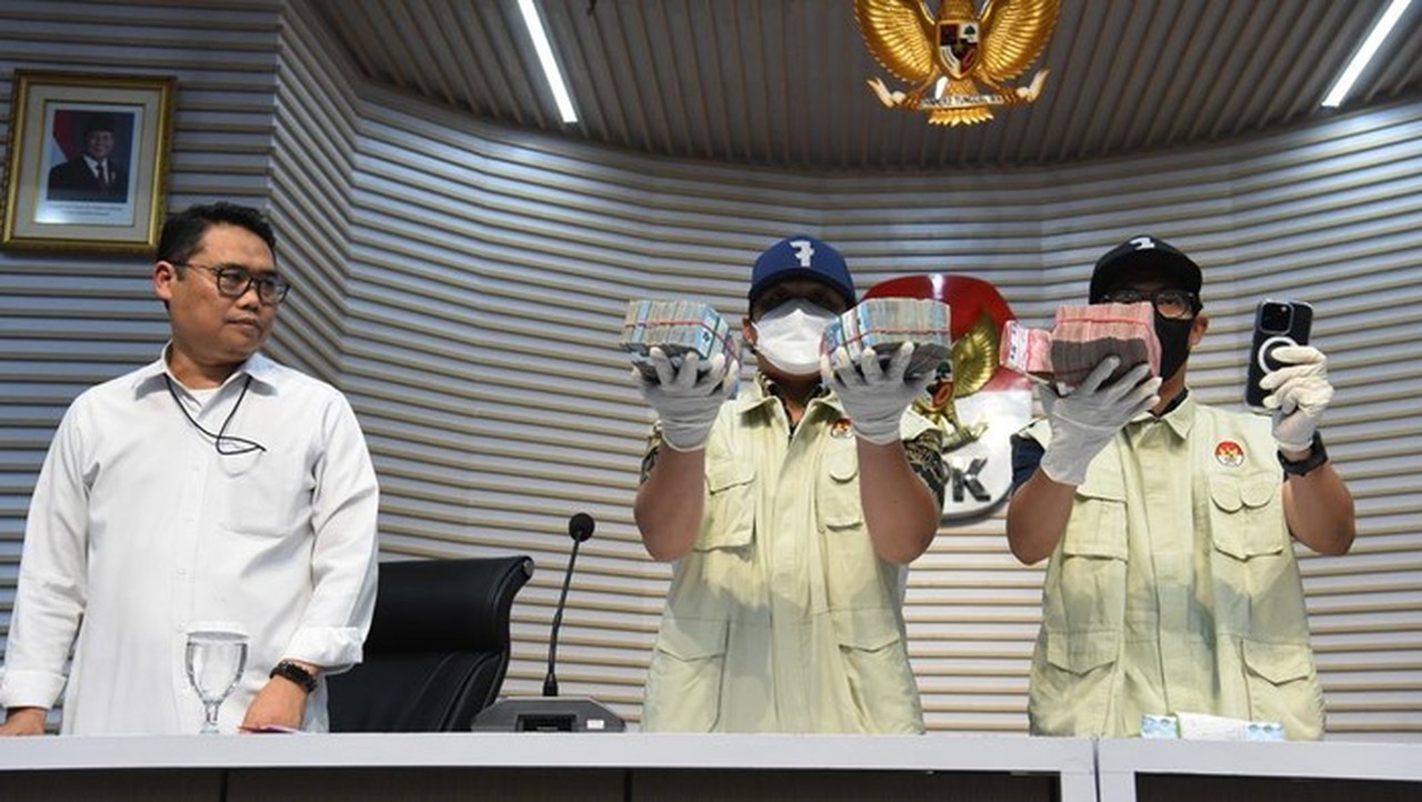 UU KPK Versi Lama Mengemuka: Abraham Samad, Jokowi, hingga Eks Penyidik Bersuara