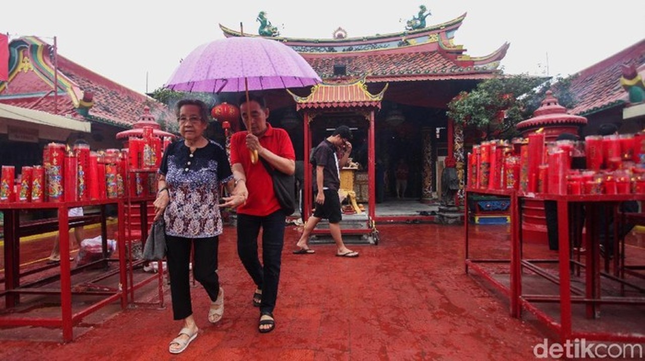 BMKG: Potensi Hujan Guyur Jakarta Saat Perayaan Imlek 2026