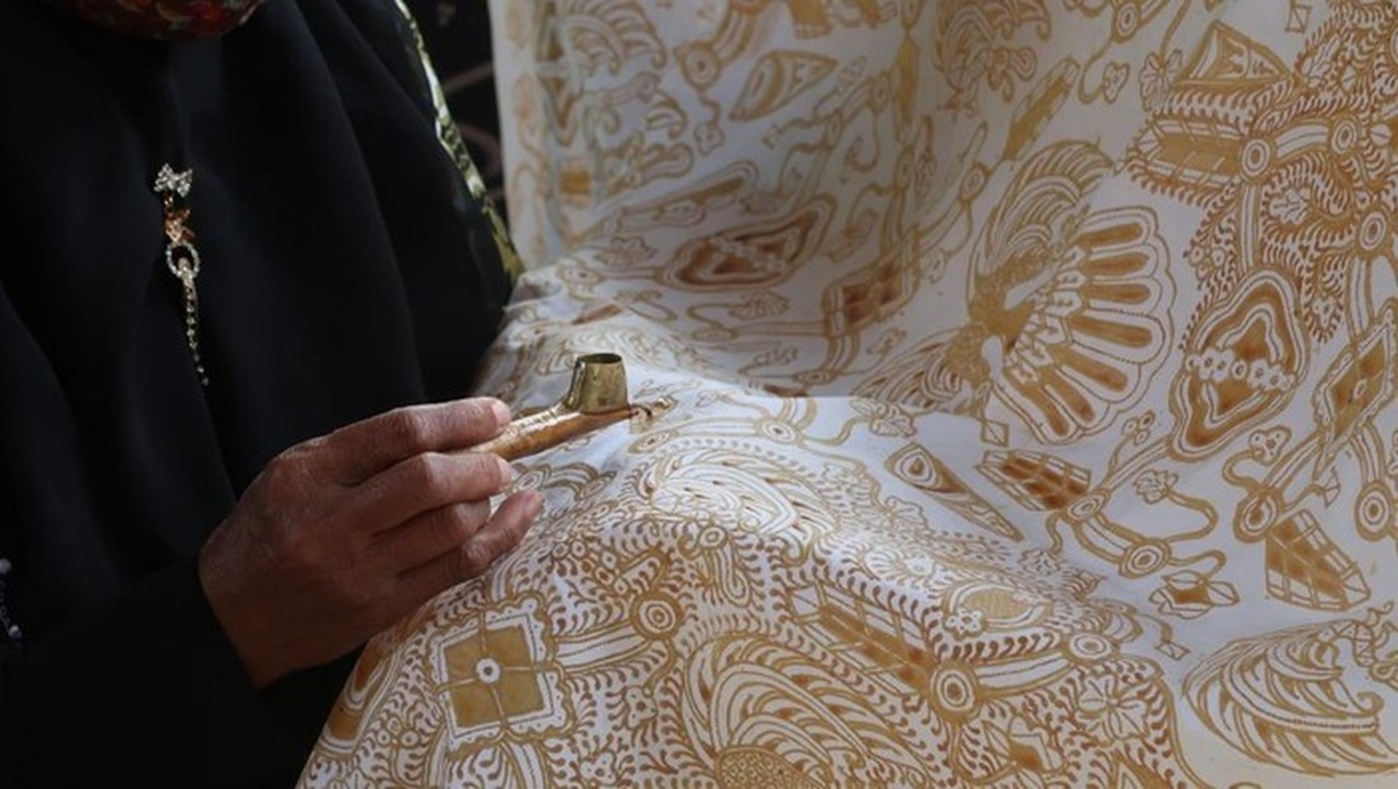 Pencuri Batik Tulis Rp 1,3 Miliar di JCC Dibekuk, Dua Kontainer Kain Disita