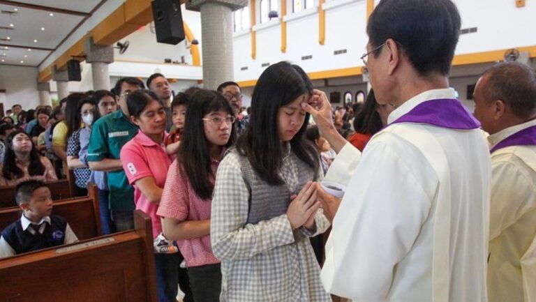 Jadwal Misa Rabu Abu 2026 di Gereja Katedral Jakarta: Simak Waktu Pelaksanaan