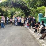 Ajudan Jokowi Imbau Pengunjung Tak Meratap di Rumah Pribadi, Bukan ‘Tembok Ratapan’