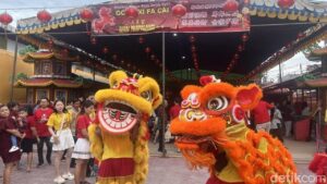 Semarak Imlek 2026: Barongsai Meriahkan Kelenteng, Candi, hingga Bandara