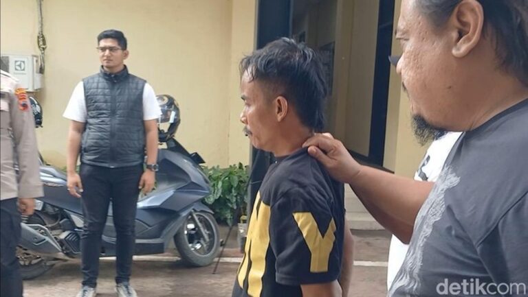 Kesal Ditagih Utang, Pria di Brebes Bunuh Lansia Lalu Sembunyikan Mayat dalam Koper