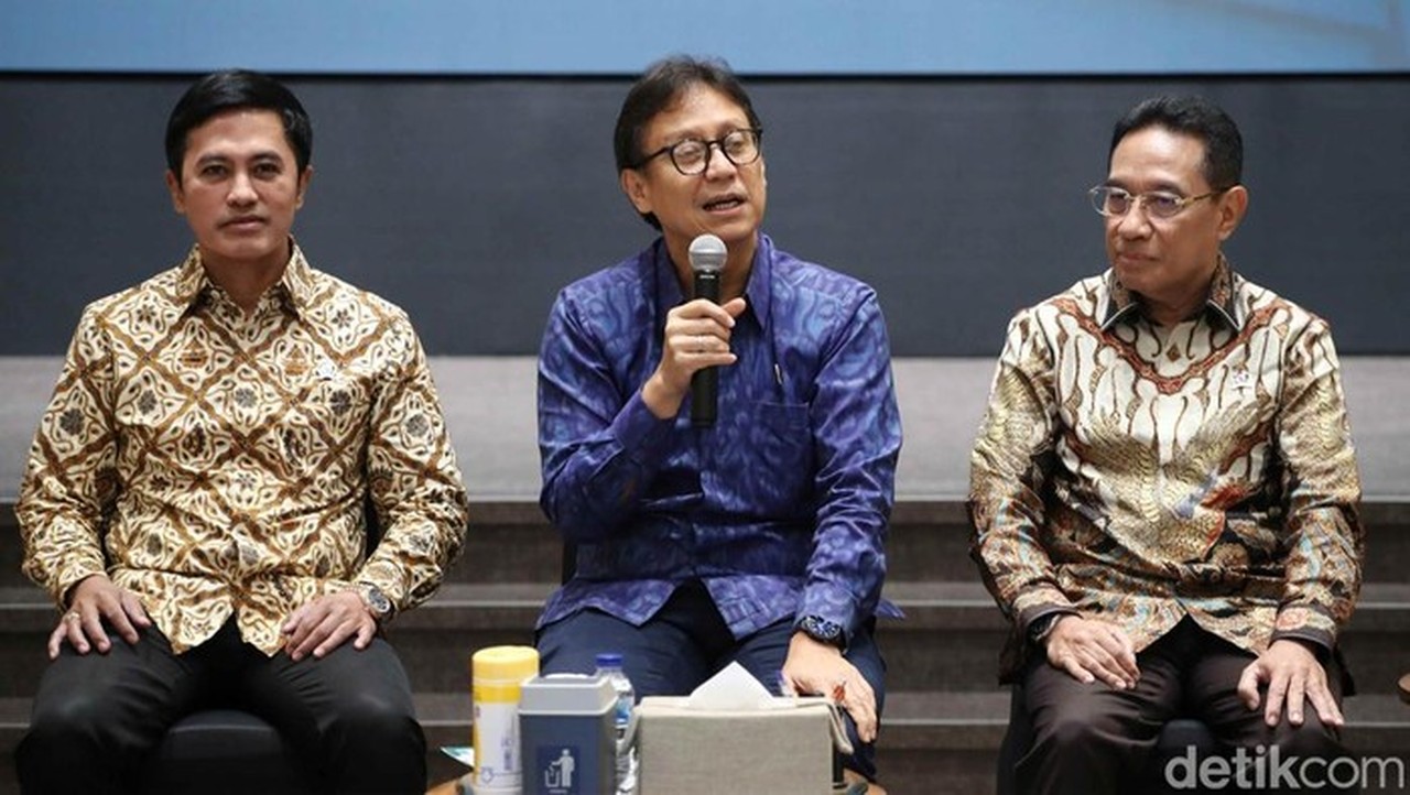 Menkes Targetkan Perbaikan 3.000 Faskes Bencana Sumatera Tuntas Akhir Maret 2026 Menkes Targetkan Perbaikan 3.000 Faskes Bencana Sumatera Tuntas Akhir Maret 2026