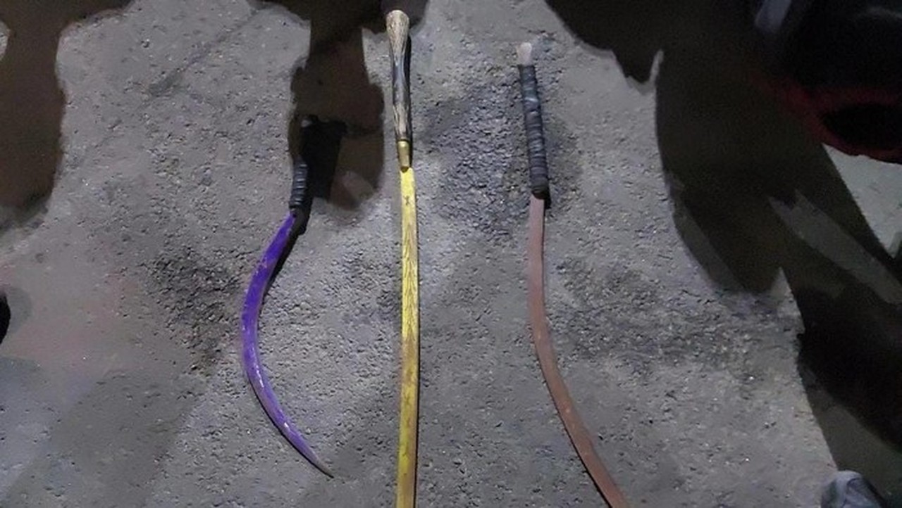 Satgas Anti Tawuran Polda Metro Jaya Amankan 7 Pemuda dan Sita Senjata Tajam di Jakarta Utara