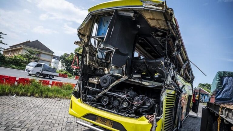 Dirut Bus Cahaya Trans Jadi Tersangka Kasus Kecelakaan Maut di Tol Krapyak