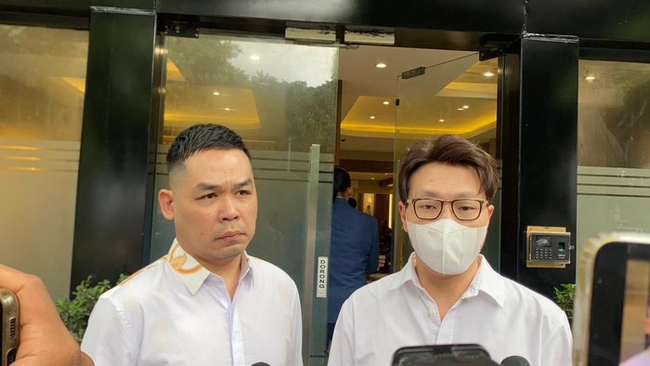 Richard Lee Diperiksa sebagai Tersangka Usai Praperadilan Ditolak, Siap Beri Keterangan Richard Lee Diperiksa sebagai Tersangka Usai Praperadilan Ditolak, Siap Beri Keterangan