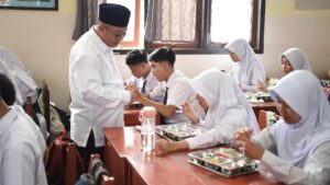 Survei Kemendikdasmen: Makan Bergizi Gratis Turunkan Gangguan Konsentrasi Siswa