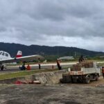 Pesawat Pengangkut BBM Diduga Jatuh di Kaltara, Asap Tebal Membubung dari Bukit