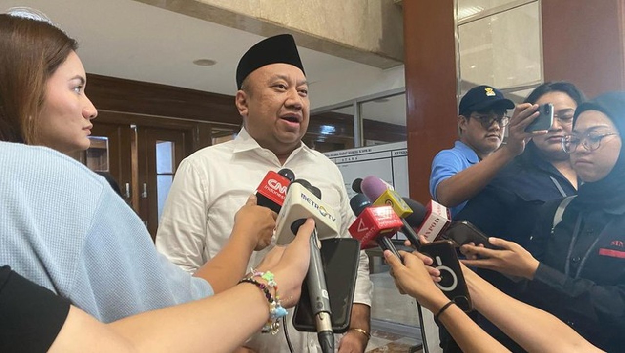 Lapangan Padel Bising di Jaksel Jadi Sorotan, DPR Minta Pemda Perhatikan Tata Ruang dan Dampak Lingkungan Lapangan Padel Bising di Jaksel Jadi Sorotan, DPR Minta Pemda Perhatikan Tata Ruang dan Dampak Lingkungan