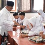 Survei Kemendikdasmen: Makan Bergizi Gratis Tingkatkan Fokus Belajar Murid Secara Signifikan