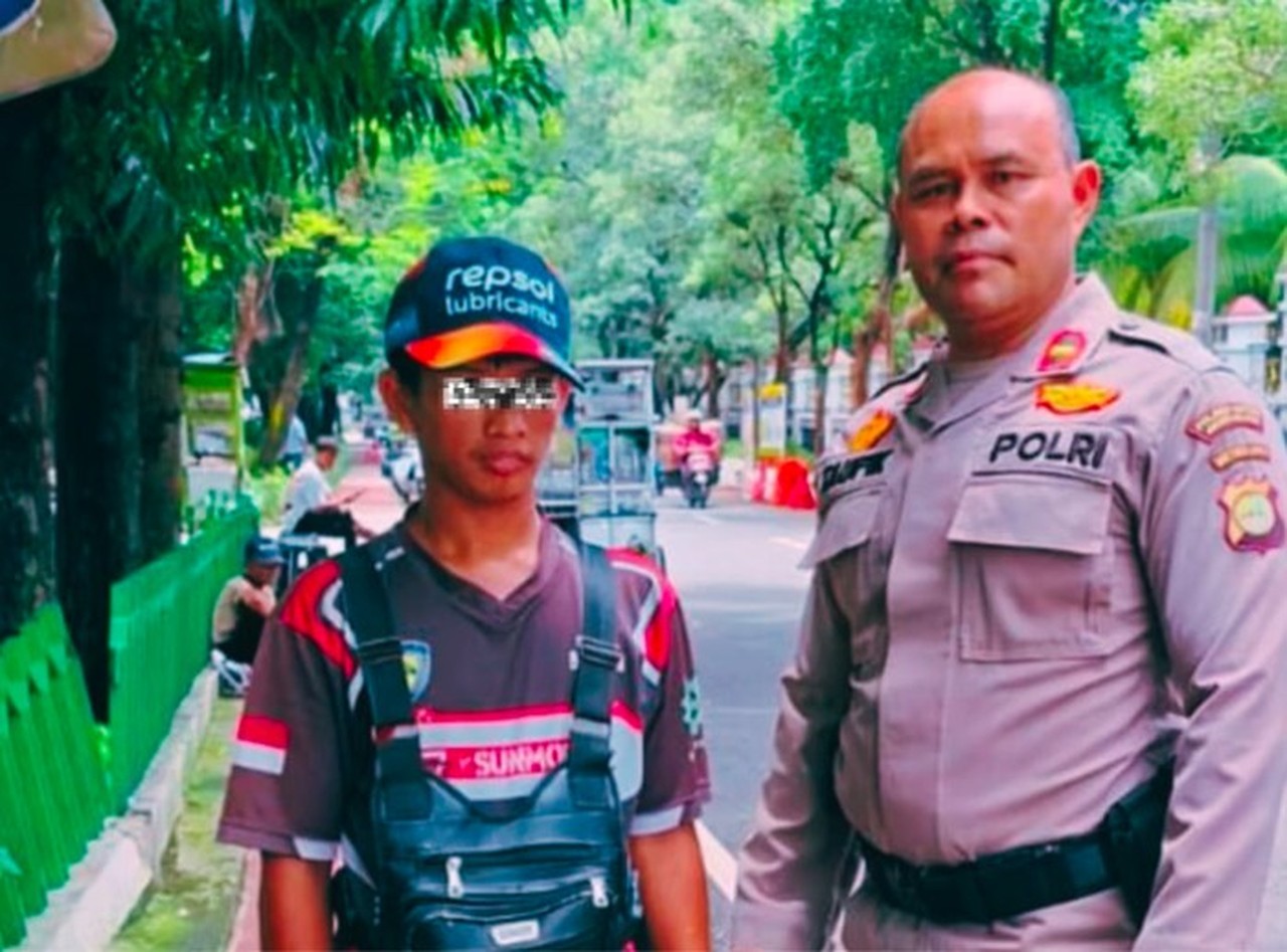 Manusia Silver Lempar Korek Gas di Pancoran, Polres Jaksel Respons Cepat Laporan Warga ke 110