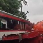 KA Bandara Soetta Tertemper Truk Kontainer di Poris, Rangkaian Depan Ringsek dan Miring