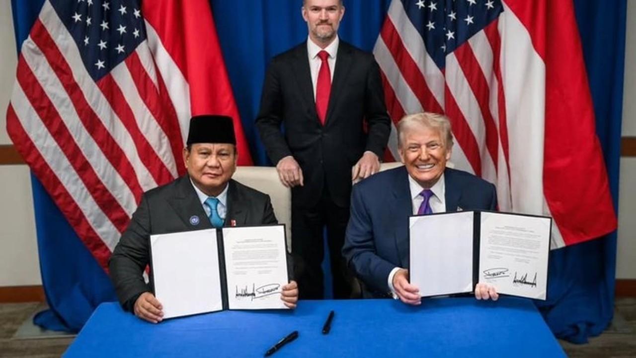 Prabowo dan Trump Teken Perjanjian Dagang Timbal Balik, Buka Era Kemitraan Emas RI-AS Prabowo dan Trump Teken Perjanjian Dagang Timbal Balik, Buka Era Kemitraan Emas RI-AS