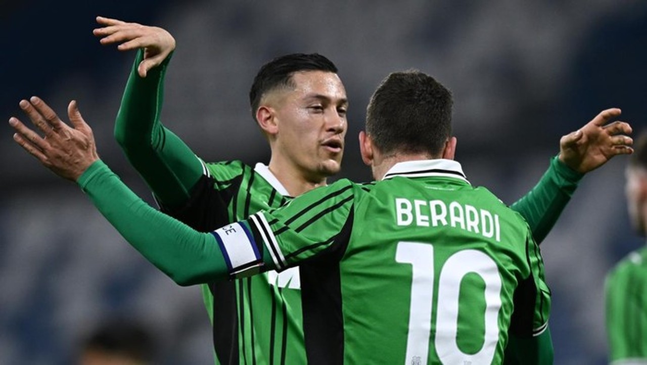 Sassuolo Libas Hellas Verona 3-0, Jay Idzes Cs Kokoh di Papan Atas Serie A