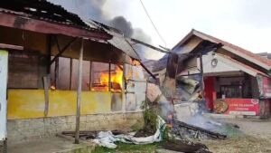 Warung Soto Mang Ohim di Bogor Ludes Terbakar Akibat Kebocoran Gas