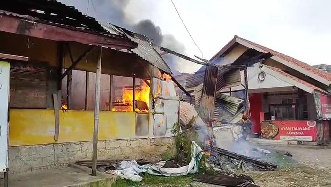 Warung Soto Mang Ohim di Bogor Ludes Terbakar Akibat Kebocoran Gas