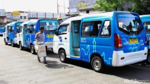Sopir Jaklingko Gagah Berani Serempet Jambret di Jalanan Jakarta Timur