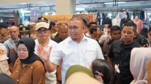 Andre Rosiade Temukan Pungli dan Sepi Pembeli di Pasar Raya Padang Fase VII