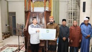Mendagri Tito Karnavian Dorong Percepatan Pembangunan Huntap dan Jembatan di Pidie Jaya