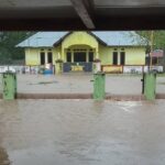Enam Desa di Bima NTB Terendam Banjir, Jalan Raya Berubah Jadi Aliran Sungai
