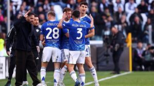 Como Bungkam Juventus 2-0, Cesc Fabregas: Mereka Real Madrid-nya Italia