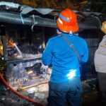 Rumah di Serang Terbakar Akibat Sambaran Petir, Pemilik Sempat Terpental