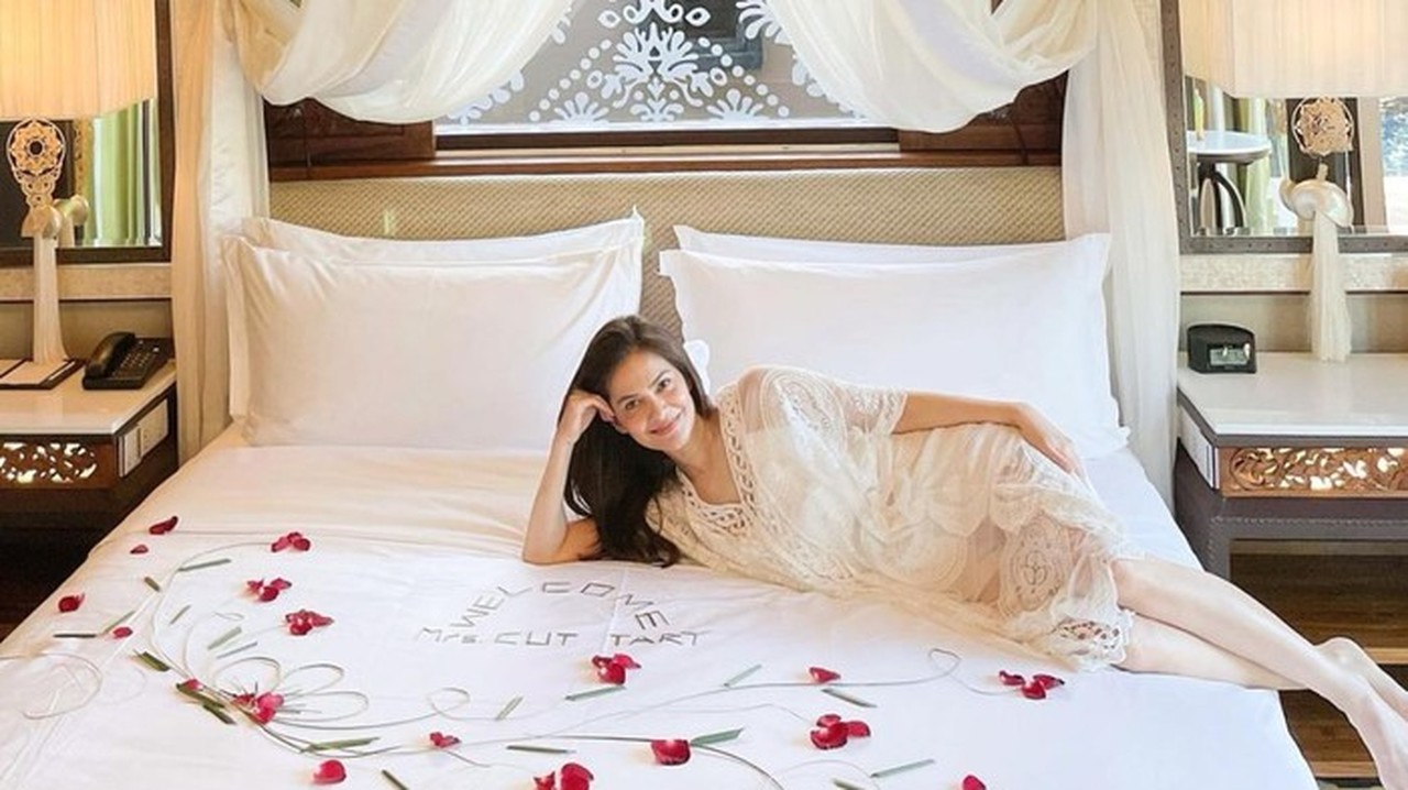 Cut Tari Kembali ke Dunia Akting Setelah Dapat Restu Penuh dari Suami